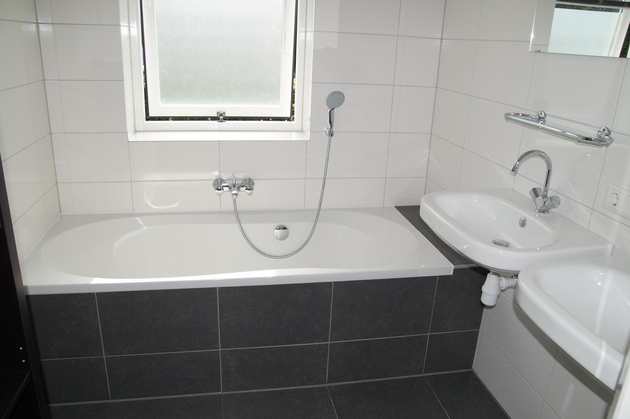 Vakantiehuizen Hofstede Elzenoord Vrouwenpolder Camera foto